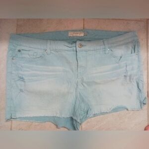 torrid shorts size 22